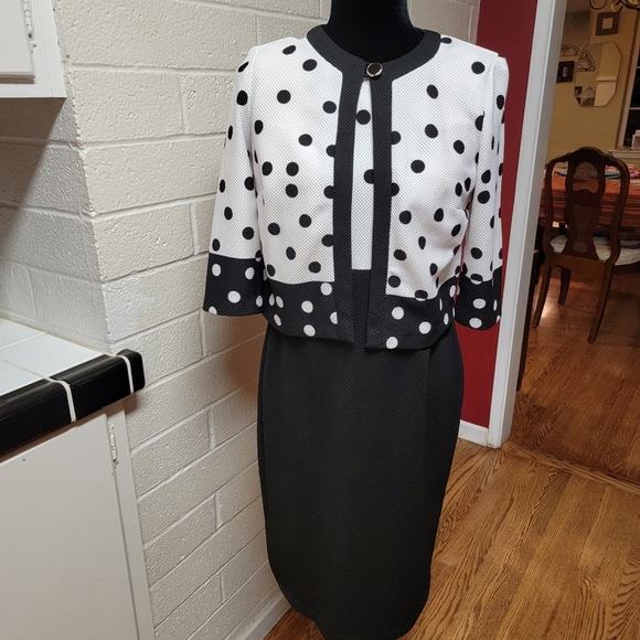 Danny and Nicole Black & White Dress and Jacket - Picture 9 of 11